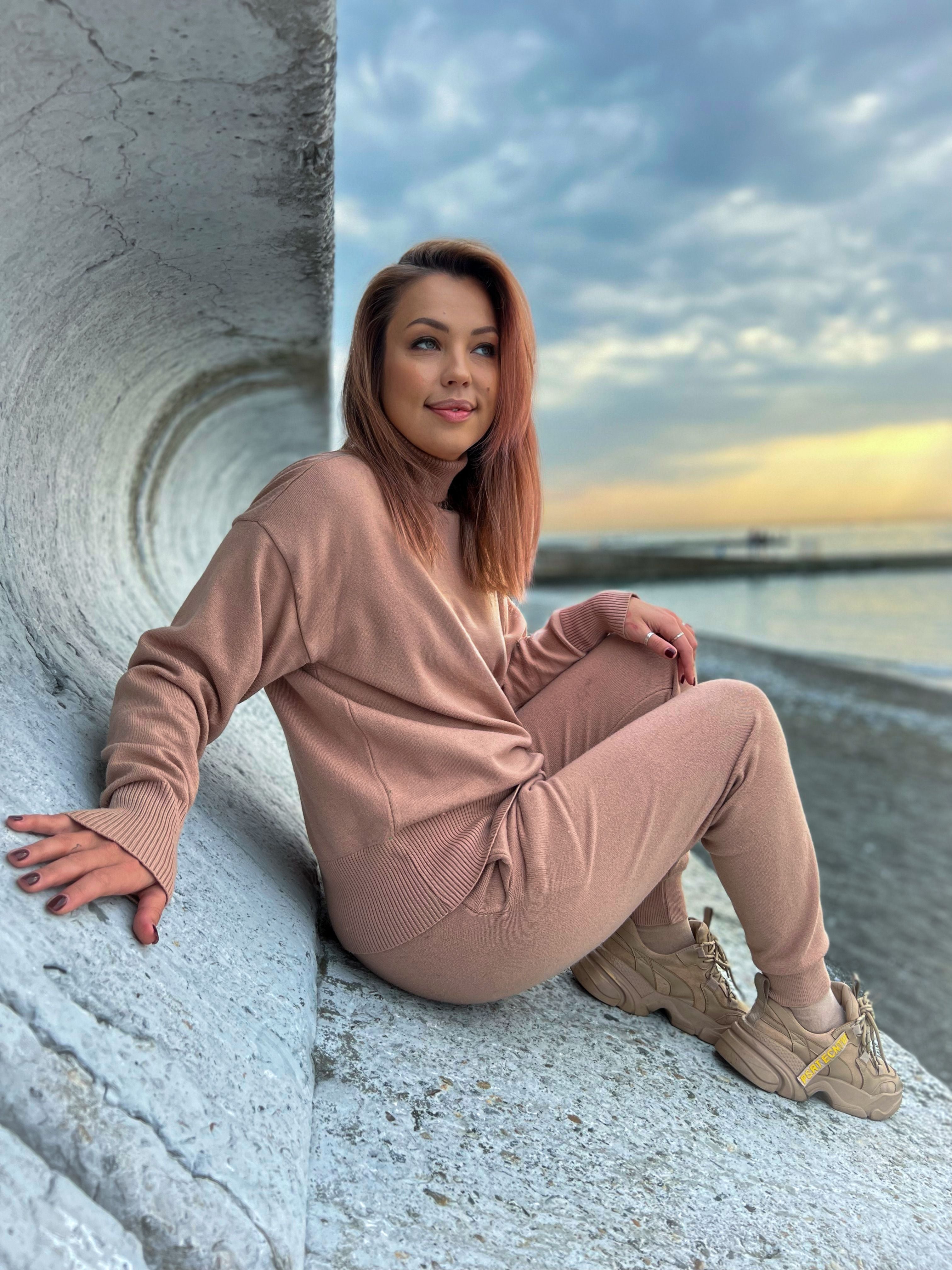 Fashion Knit - Casual Set - Model